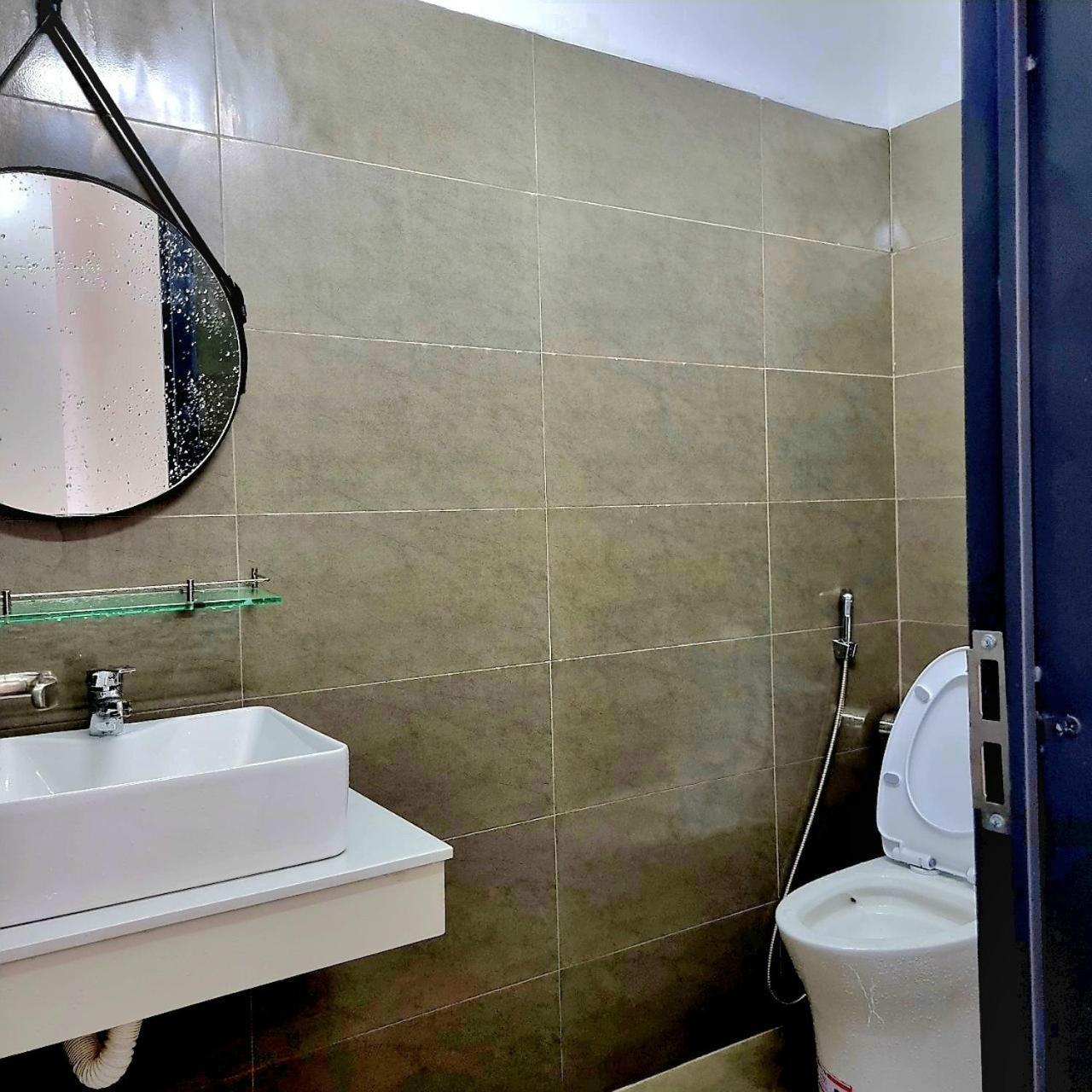 Khoi Dai Hotel 부온마투옷 외부 사진